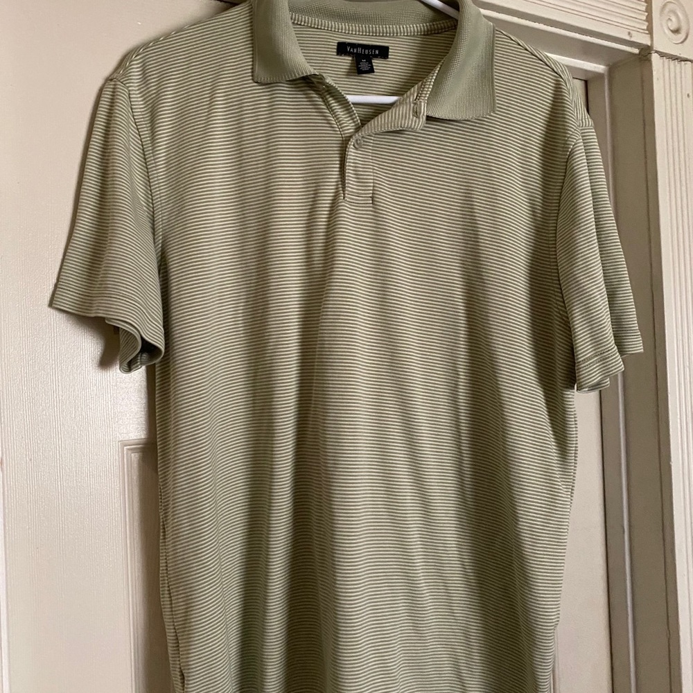 Van Heusen men’s shirt